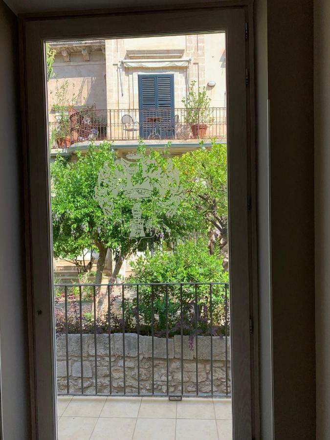 Modica For Family - Rooms And Apartments Exterior foto