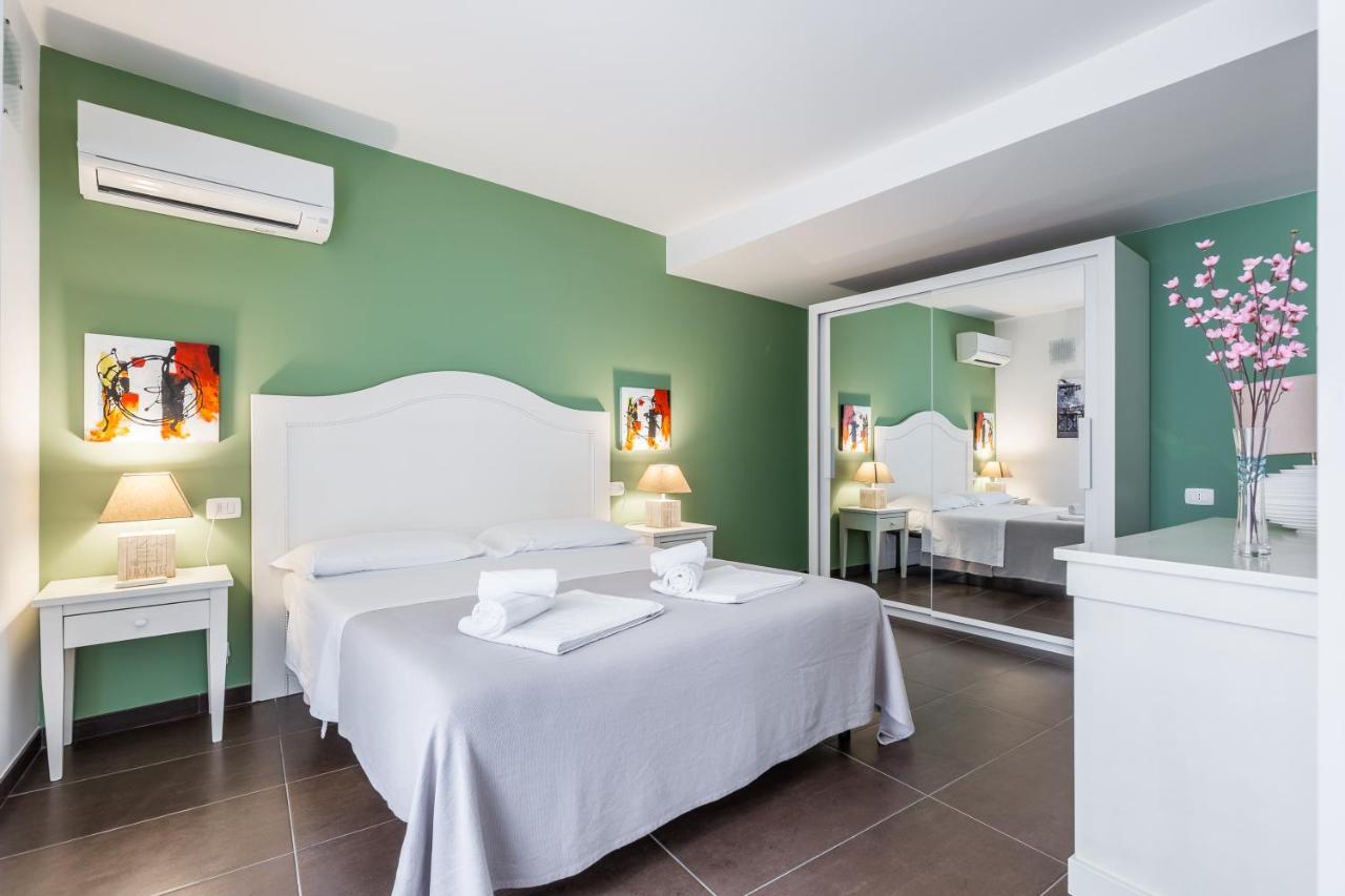 Modica For Family - Rooms And Apartments Exterior foto