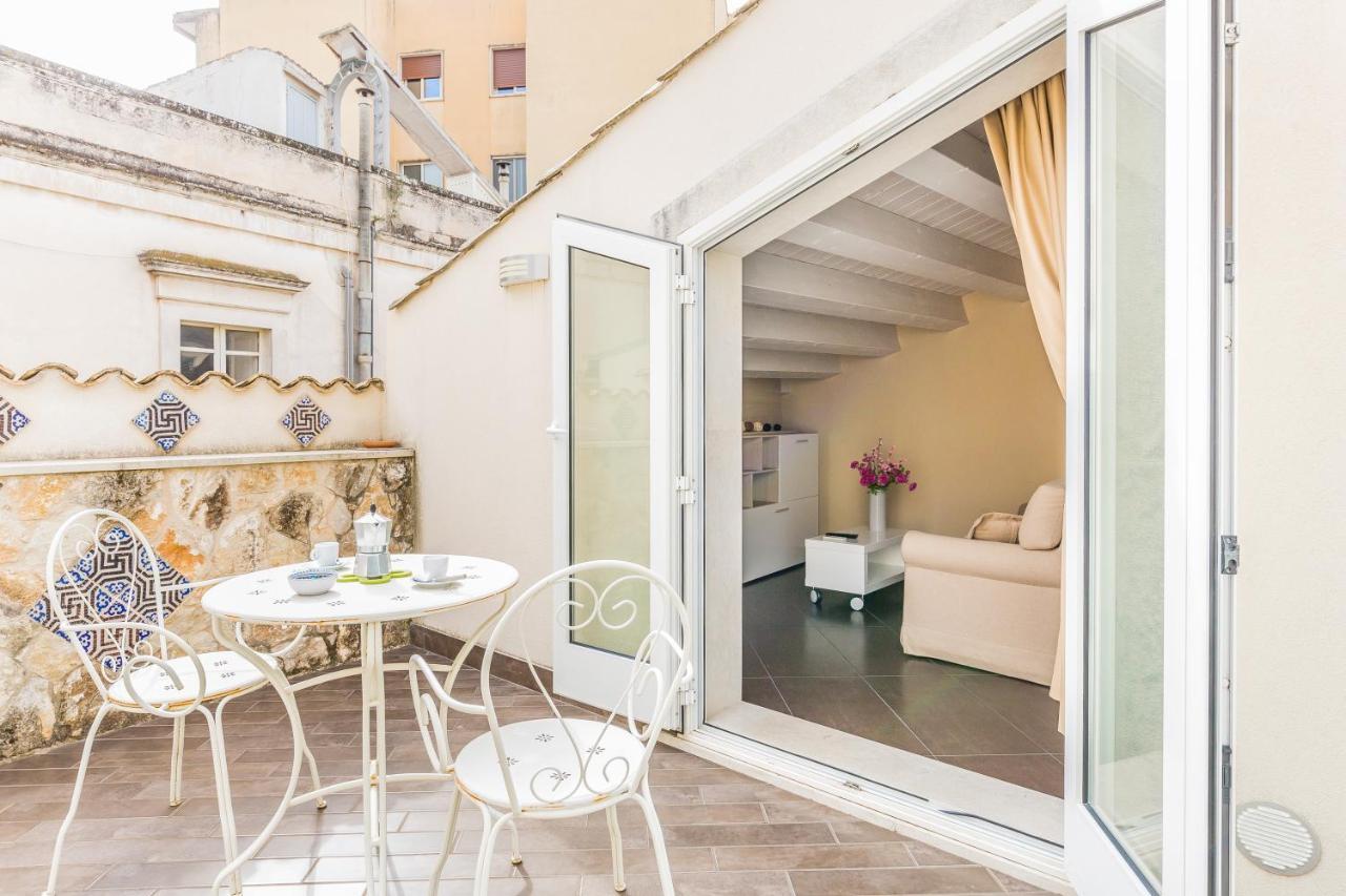 Modica For Family - Rooms And Apartments Exterior foto