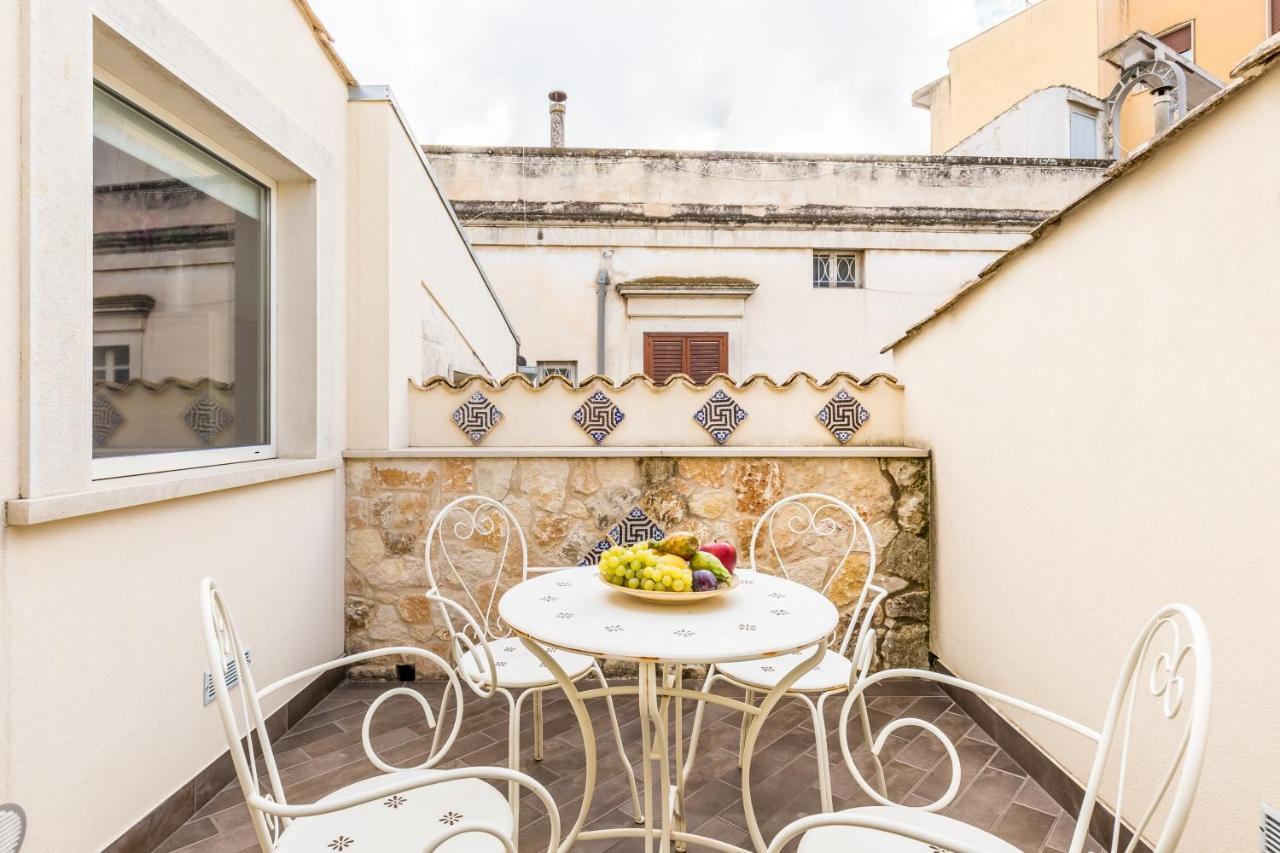 Modica For Family - Rooms And Apartments Exterior foto