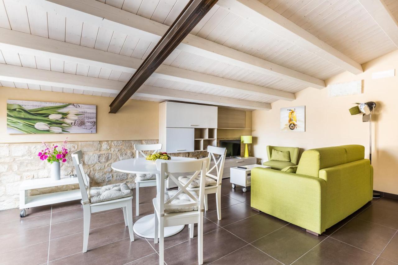 Modica For Family - Rooms And Apartments Exterior foto