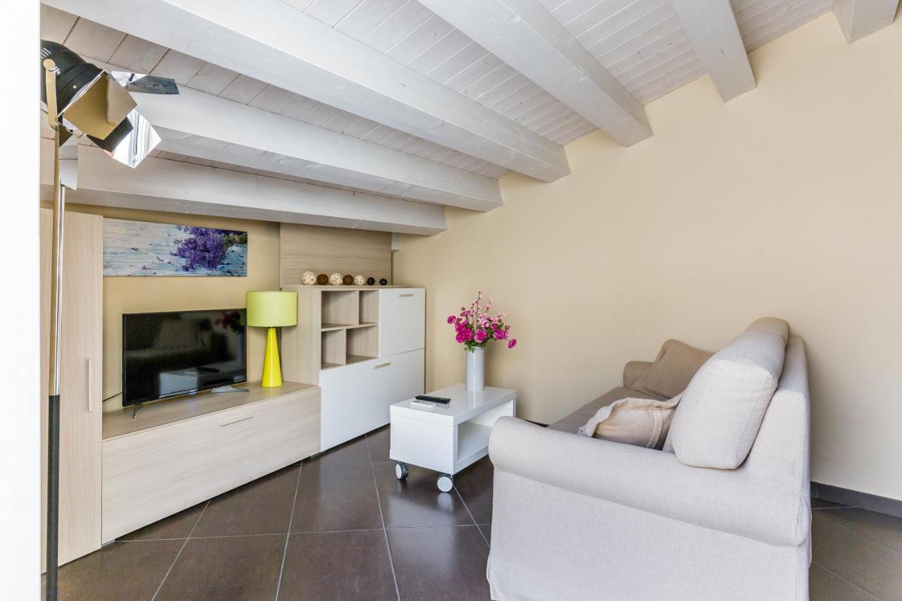 Modica For Family - Rooms And Apartments Exterior foto